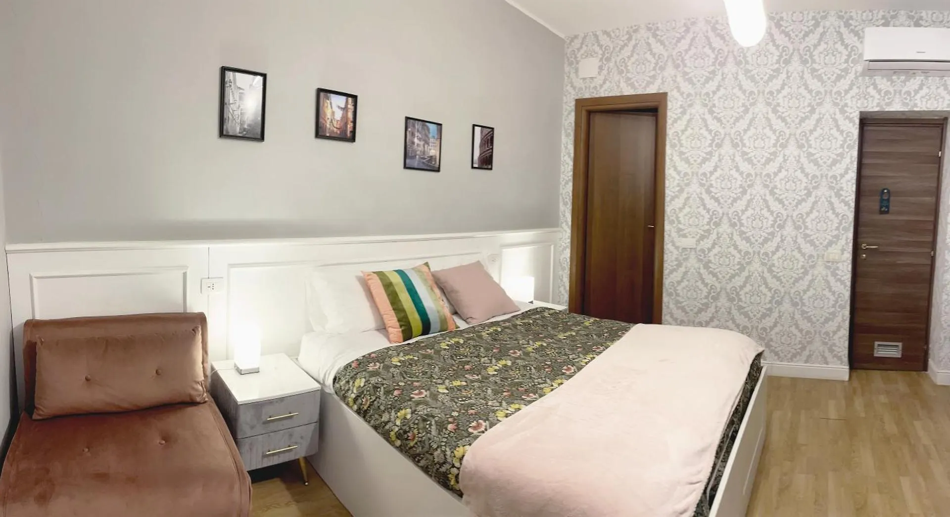 Monti49 Guesthouse Rome 2*,  Italy
